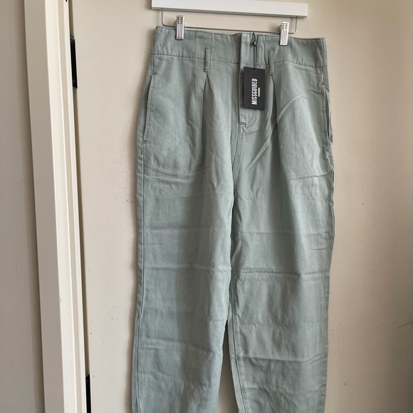 Sage Pleat Detail Slouch Jeans NWT - Picture 7 of 10